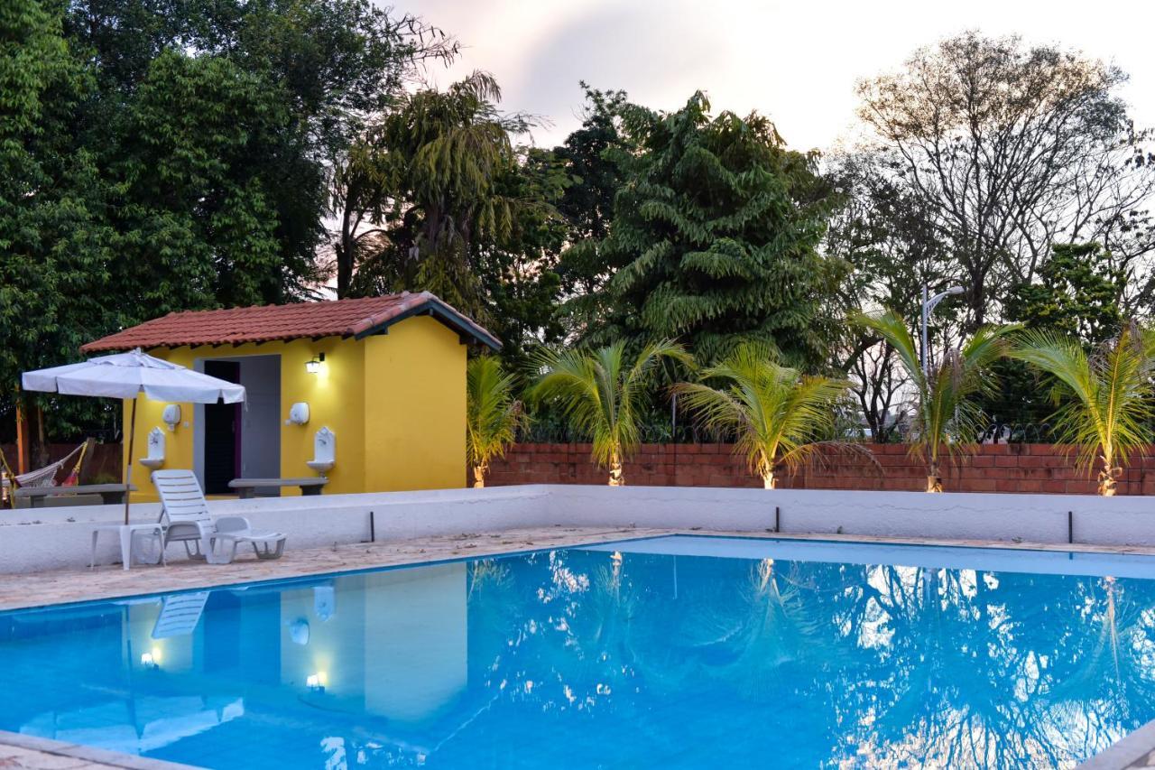 Villa Das Flores Olimpia Bagian luar foto