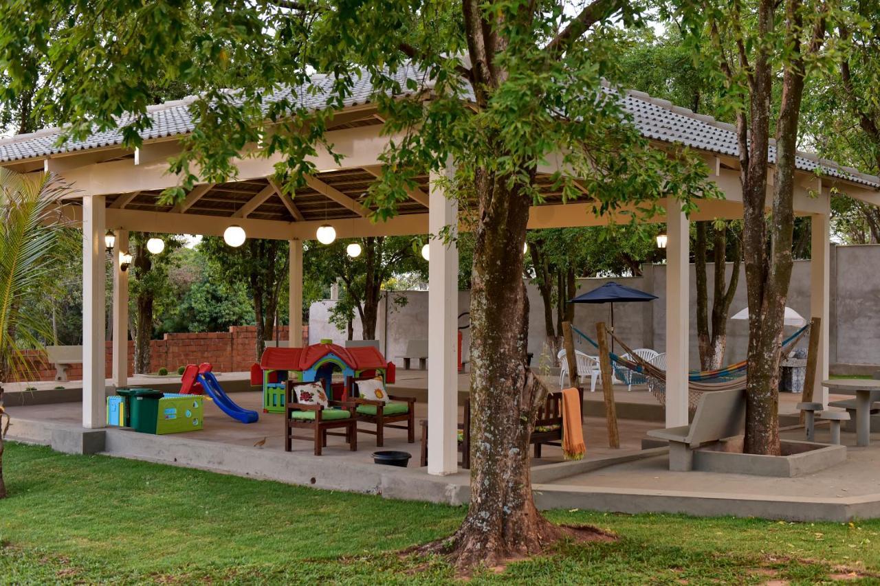 Villa Das Flores Olimpia Bagian luar foto